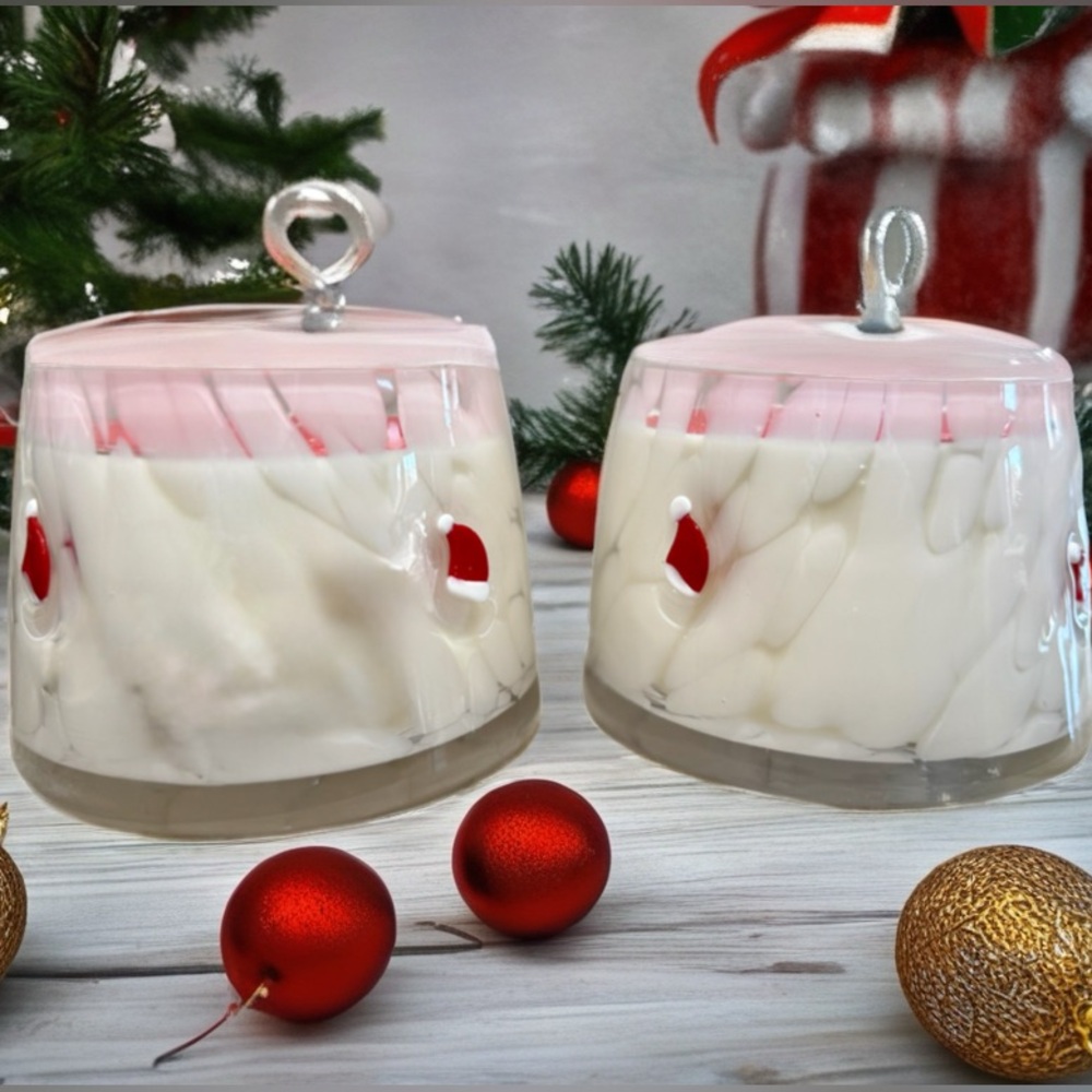 NEW! MARTHA STEWART Lrg. Christmas Stocking design 16.75 oz. Murano~like Candle - Picture 2 of 10